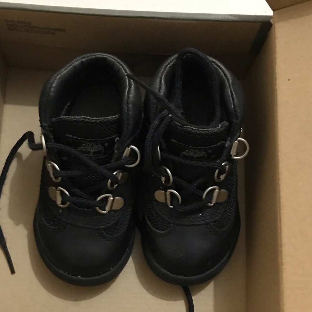 BABY TIMBERLANDS - Picture 2 of 4